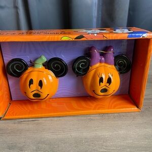 Disney Kitchen Pumpkin Mickey And Minnie Halloween Salt‎ And Pepper Shakers